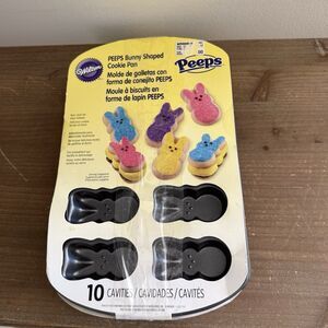 Wilton Easter PEEPS Bunny Shaped Cookie Pan 10 Cavities Non-Stick NEW 2 Pans!